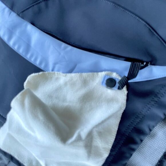 Obermeyer Water Resistant Soft Shell Jacket - Picture 11 of 11